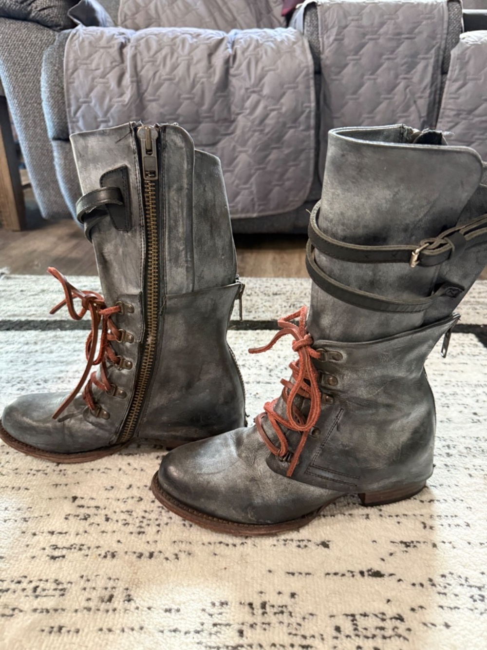 Freebird Ravi, Gray Black Vintage Moto Boots with Side Zipper - Picture 9 of 9